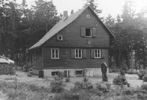 1953